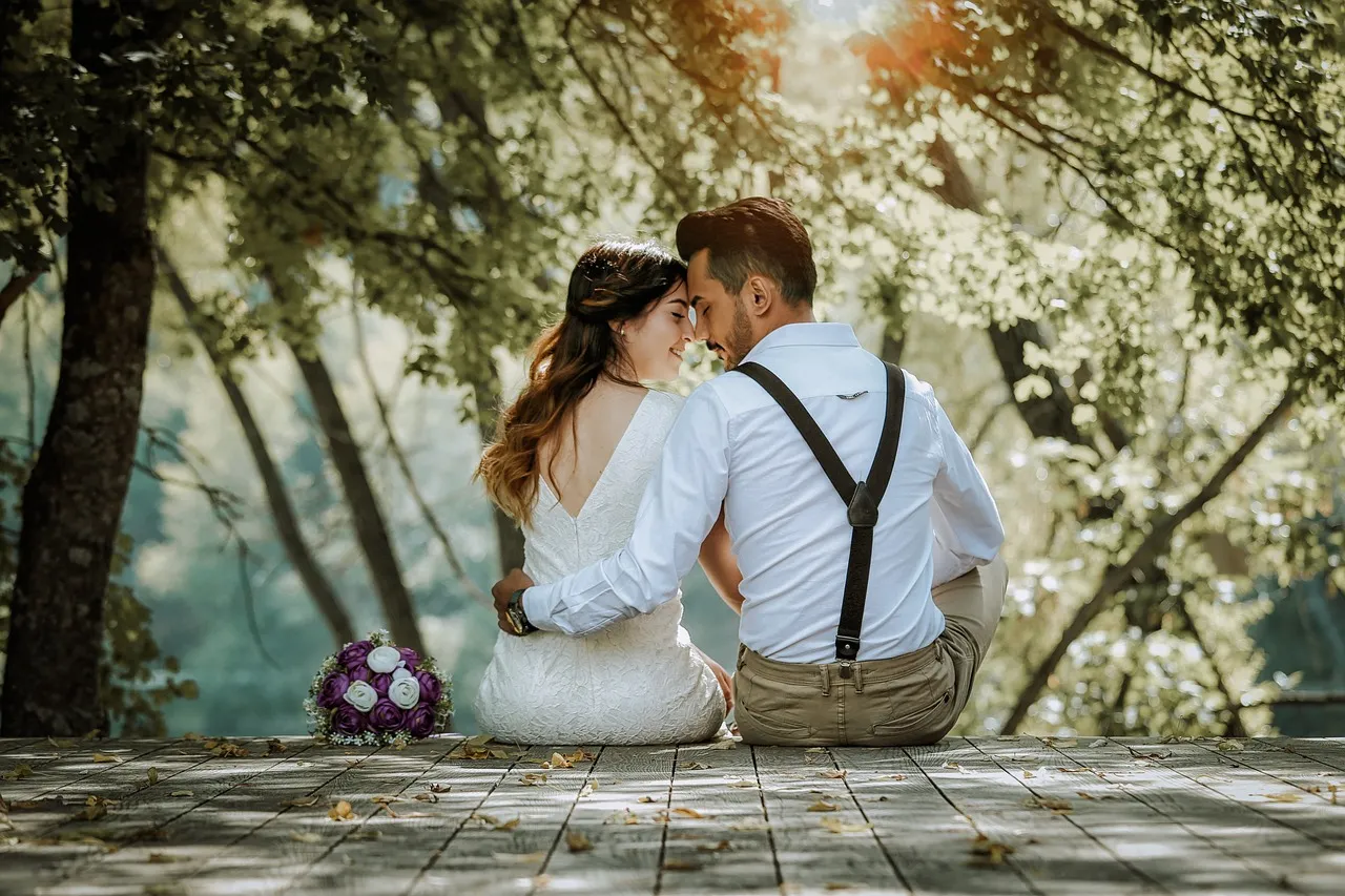 The "Yours, Mine, and Ours" Approach Is Gaining Ground (Image Credits: Pixabay)