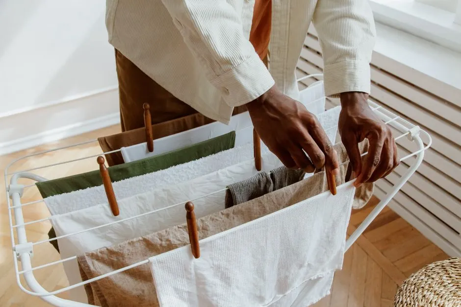 Indoor Drying Racks for Cold or Rainy Days (Image Credits: Pexels)