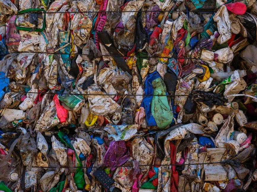 Unrinsed Recyclables: A Hidden Hotspot (Image Credits: Pexels)