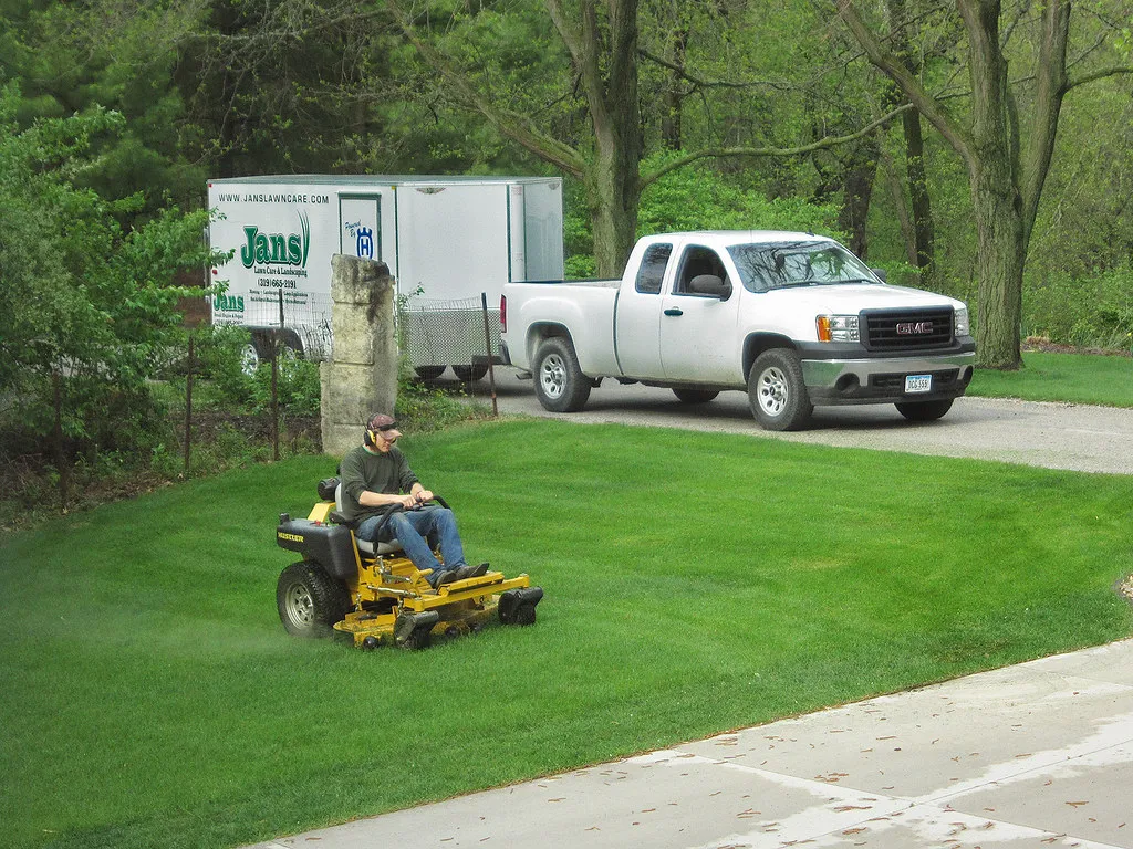 Treating Lawn Care as a One-Time Project (Alan Light, Flickr, CC BY 2.0)