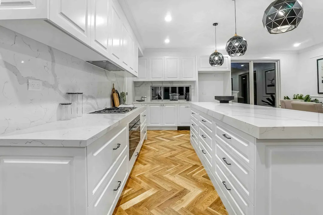 Non-Slip Flooring Is a Foundational Safety Upgrade (Image Credits: Unsplash)