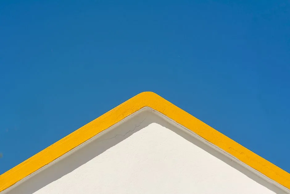 Overly Contrasting Walls and Trim (Image Credits: Pexels)