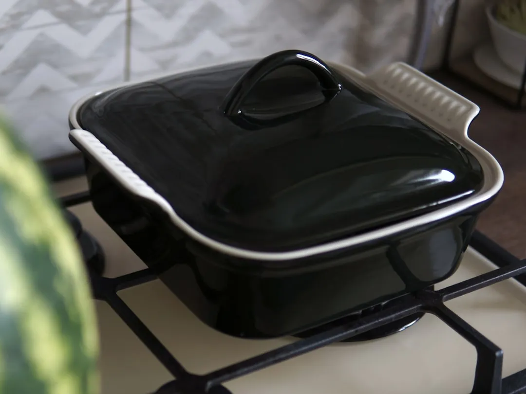 2. Vintage CorningWare and Pyrex Casserole Dishes (Image Credits: Unsplash)