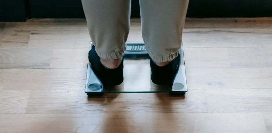 5. Carrying Extra Body Weight (Image Credits: Pexels)
