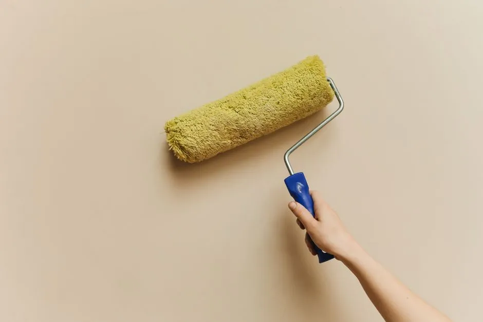 Ignoring the Ceiling: The Fifth Wall Problem (Image Credits: Pexels)