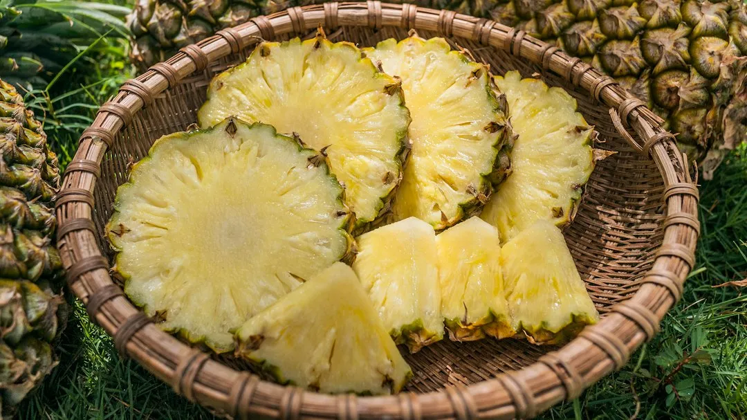 1. Pineapple: The Bromelain Effect (Image Credits: Unsplash)