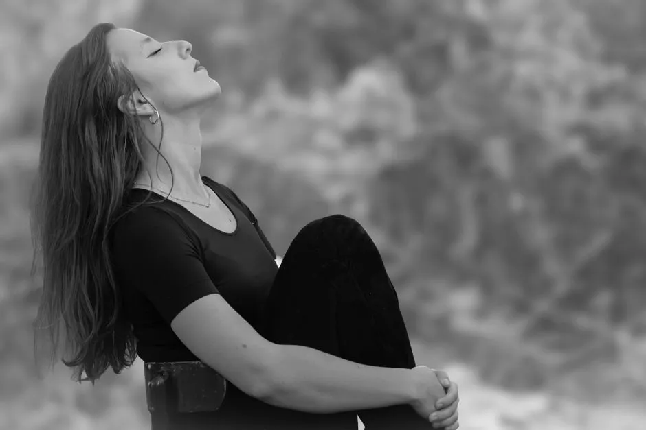 10. Deep Breathing and Quiet Reflection Before Sleep (Image Credits: Pexels)