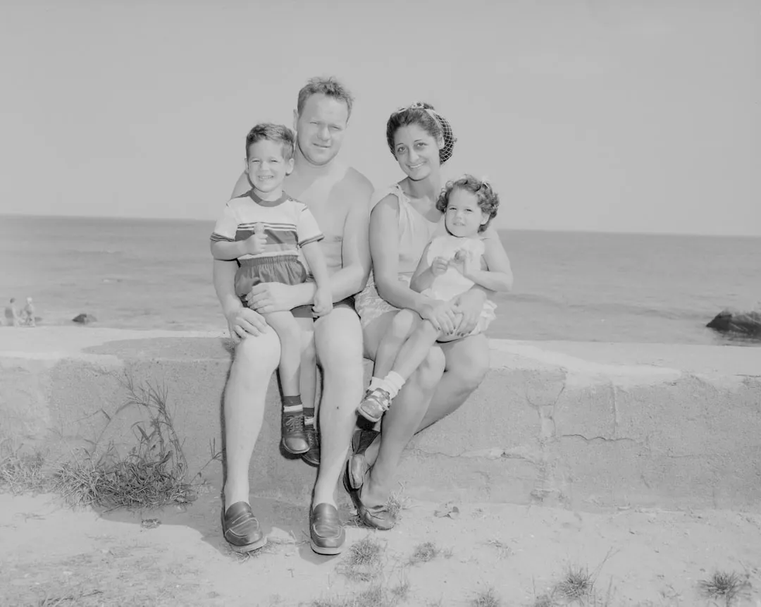 What a Photo Can Tell You About Your Ancestors' Lives (Image Credits: Unsplash)