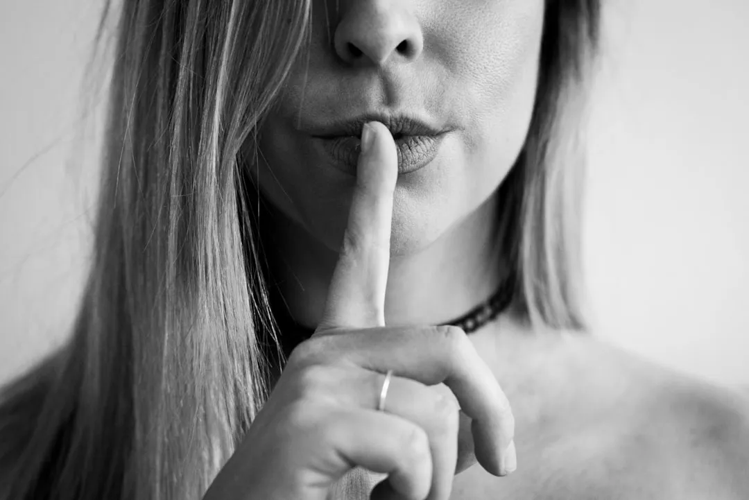 The Problem with Perfectly Quiet Rooms (Image Credits: Unsplash)