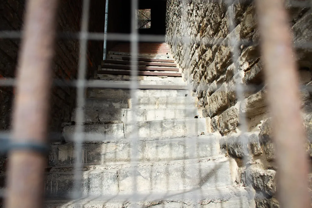 Why Stairs Have Become a Deal Breaker (Cartridge Save - A Day in the Life, Flickr, CC BY 2.0)