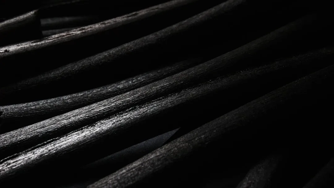 Quick Reinforcement With Heavy-Duty Cable Ties (Image Credits: Unsplash)