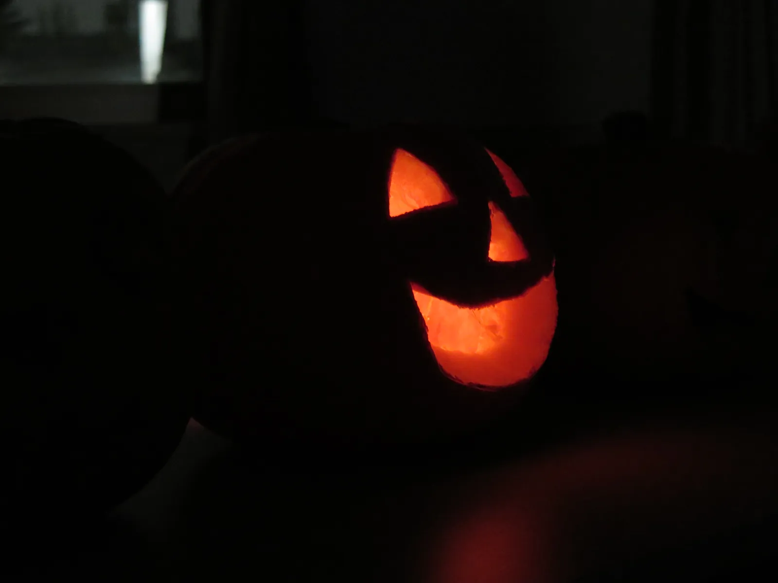 Why Jack-o'-Lanterns Are a Specific Hazard (By Douglaspperkins, CC BY 4.0)