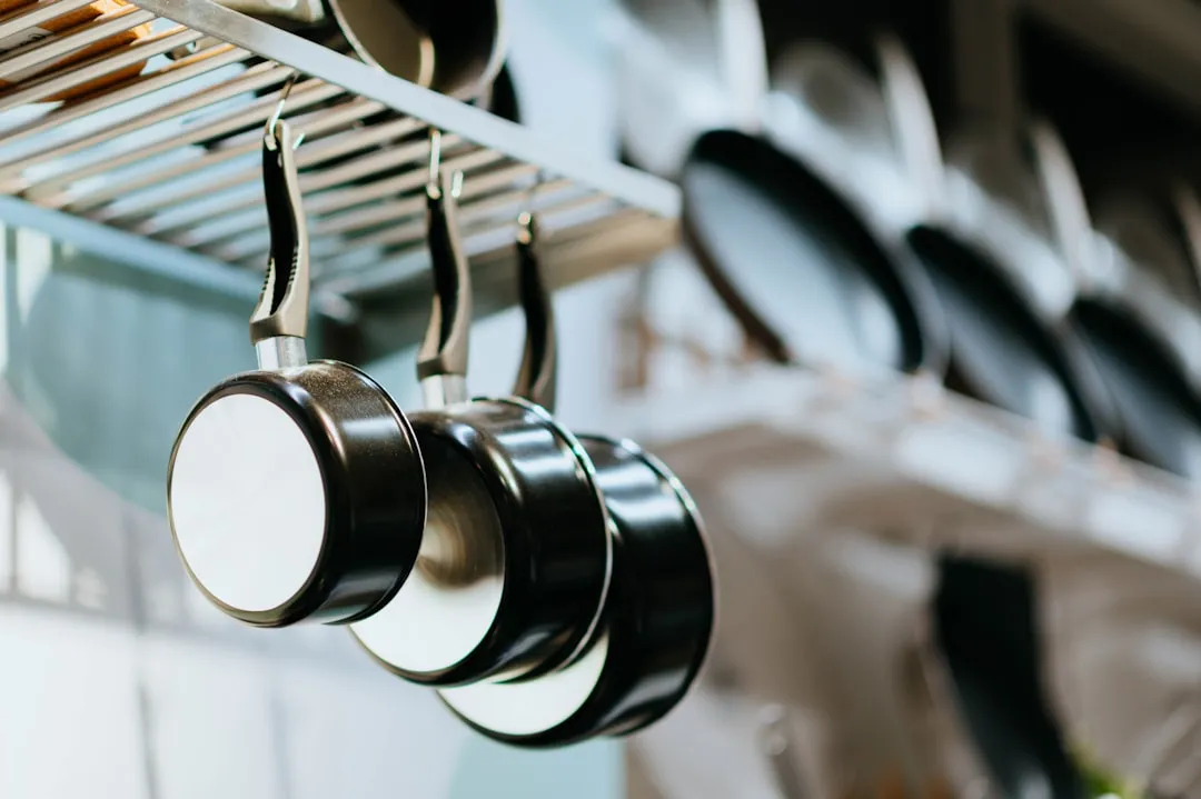 10. Assuming "PFOA-Free" Means Fully Safe When Damaged (Image Credits: Unsplash)