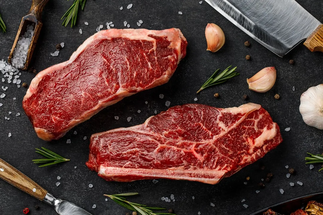 5. Lean Red Meat: The Most Efficient Source for Non-Vegetarians (Image Credits: Unsplash)