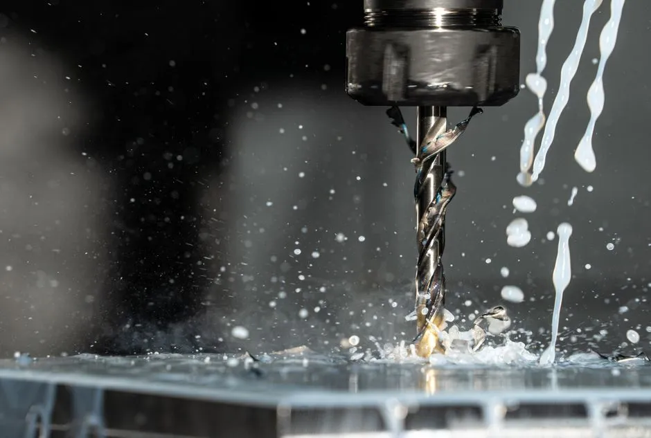 Lubricating Hinges, Pivot Points, and Moving Parts (Image Credits: Pexels)