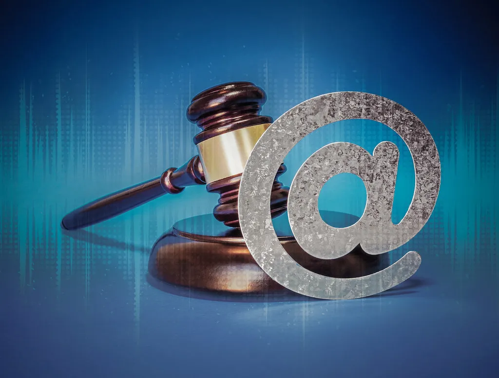 How to Report a Suspicious Charity Request (Visual Content, Flickr, CC BY 2.0)