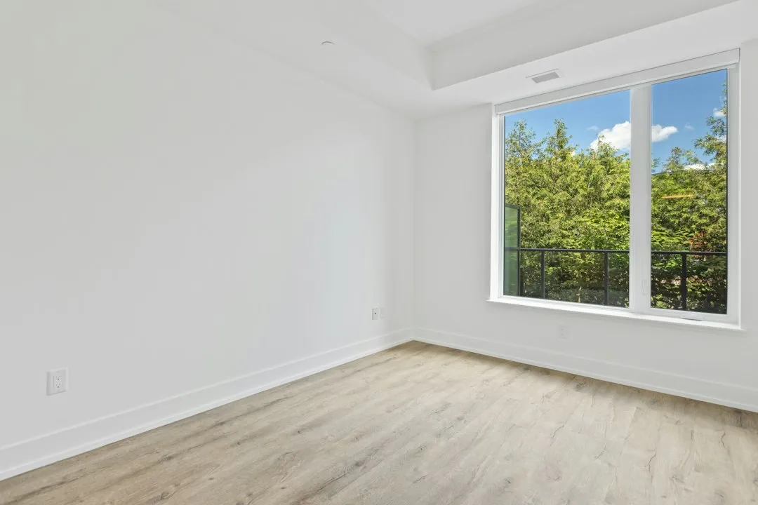 Empty Space as a Psychological Mirror (Image Credits: Unsplash)