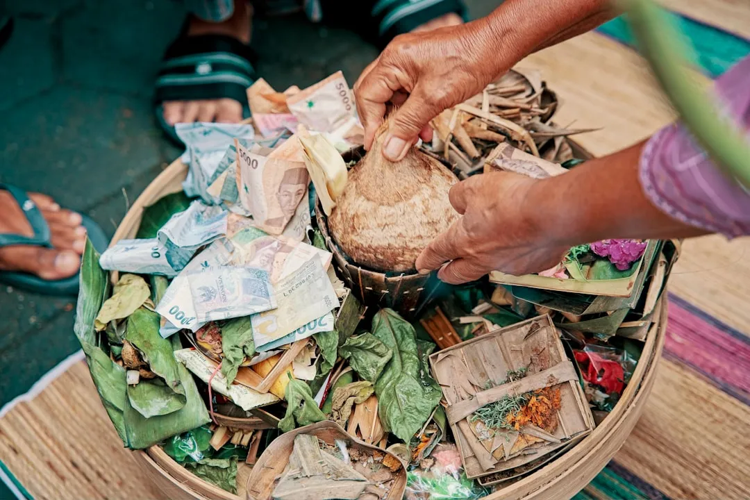 Reducing Food Waste Is Also a Money Issue (Image Credits: Unsplash)