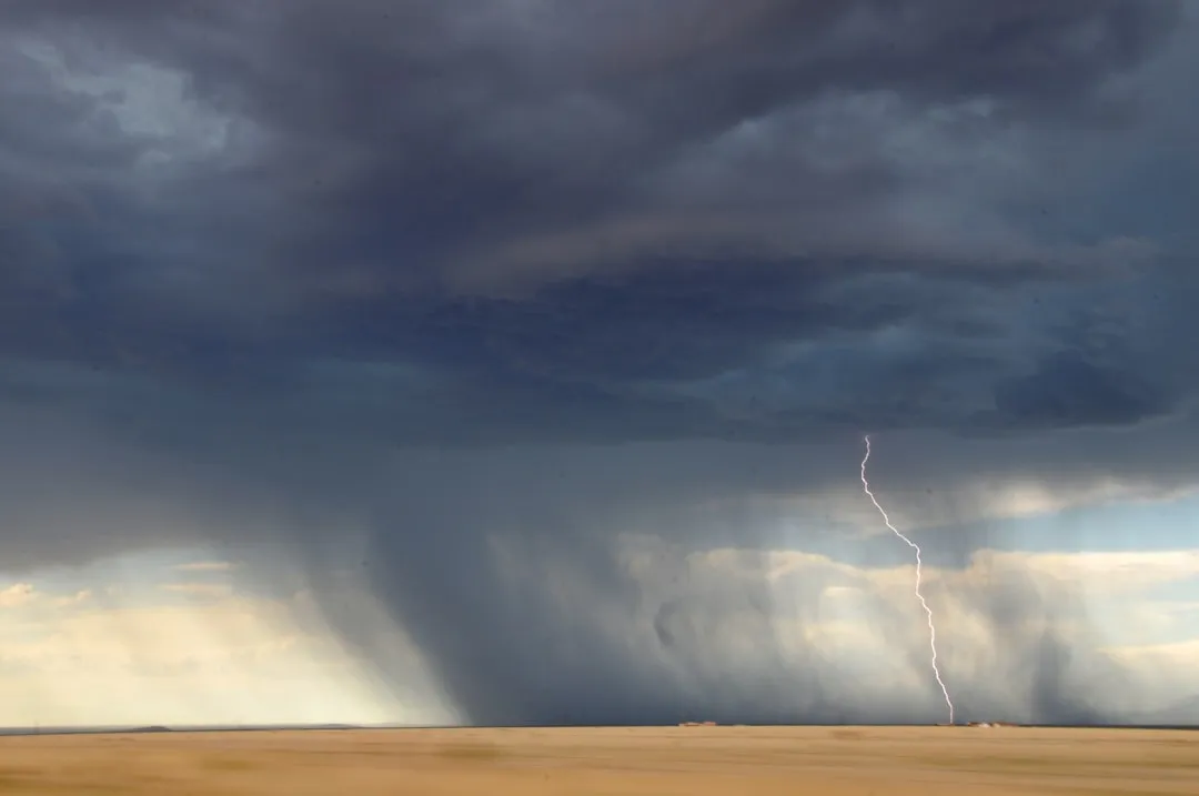 Flash Floods, Wildlife, and Other Hazards Worth Knowing (Image Credits: Unsplash)