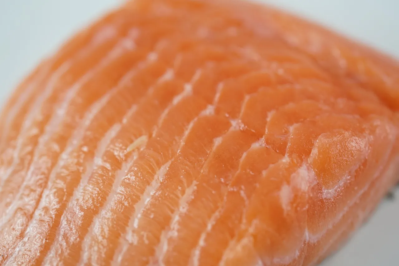 6. Fatty Fish: Omega-3s and the Inflammation Balance (Image Credits: Pixabay)