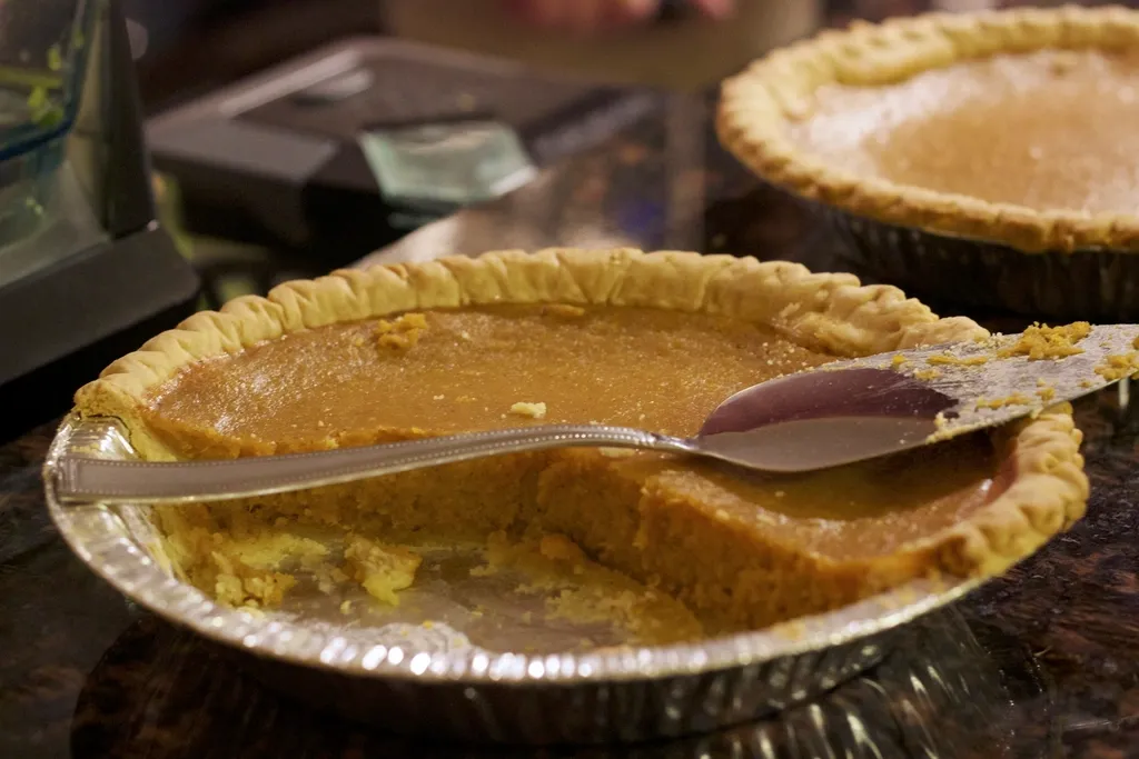 9. Assuming You Can Take Home Leftovers (Image Credits: Rawpixel)