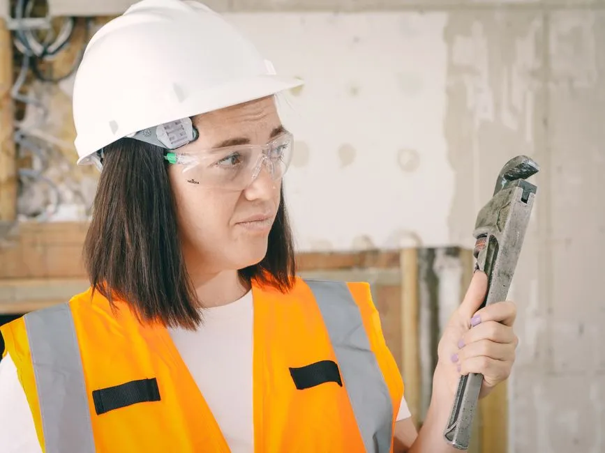 When to Call a Plumber (Image Credits: Pexels)