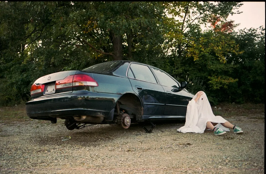 The Roadside Assistance Numbers Tell the Real Story (Image Credits: Unsplash)