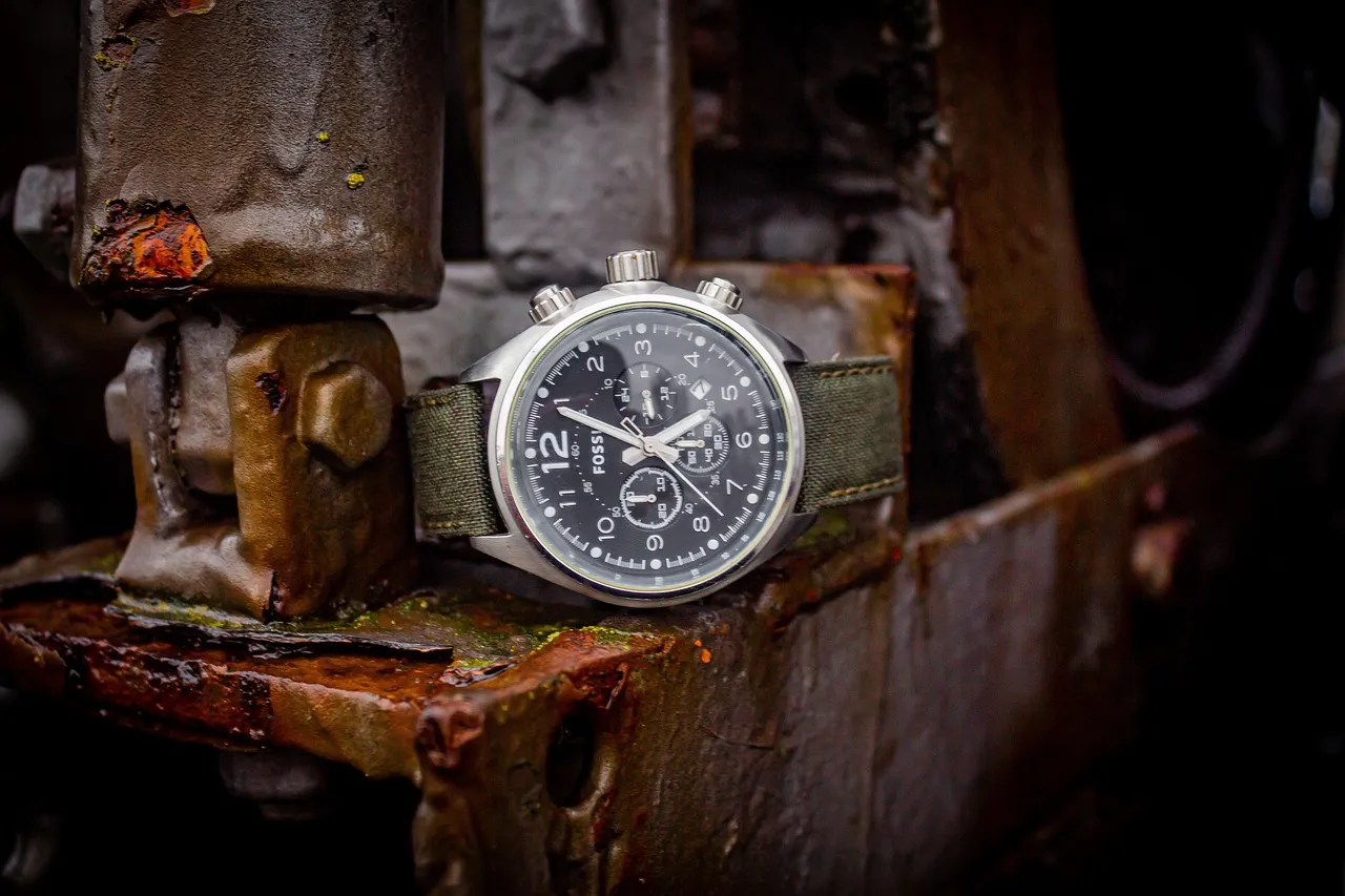 The Clock Reminds You of Time Passing (Image Credits: Pixabay)