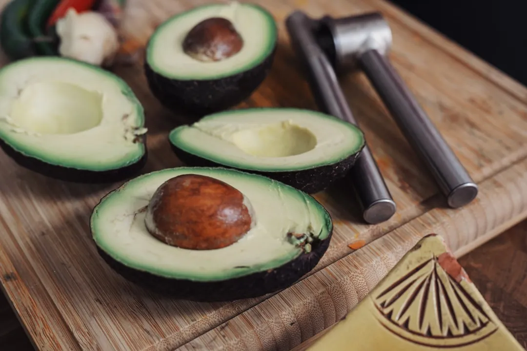 9. The Avocado Slicer: Popular Online, Useless in Practice (Image Credits: Unsplash)