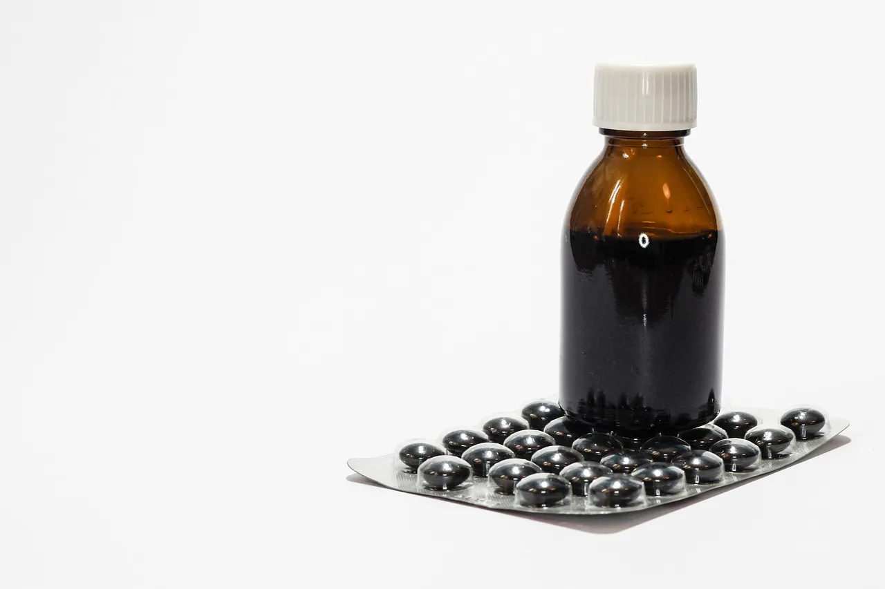 Dextromethorphan: For the Cough That Keeps You Up at Night (Image Credits: Pixabay)