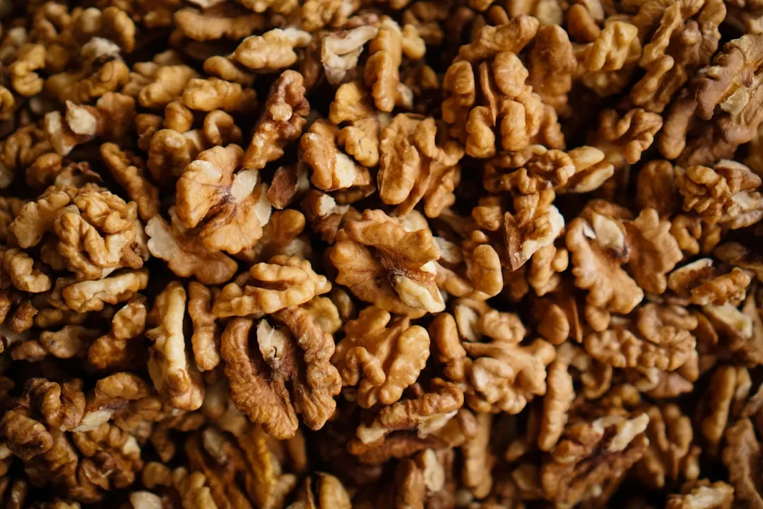 5. Walnuts: Small Handful, Broad Benefits (Image Credits: Unsplash)