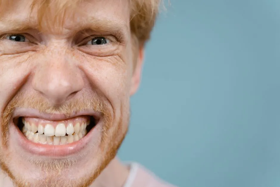 What Dry Mouth Can Do to Your Teeth (Image Credits: Pexels)