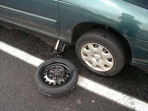 The Fuel Economy Argument (Sunday Morning Suckiness

Uploaded by Saibo, CC BY 2.0)