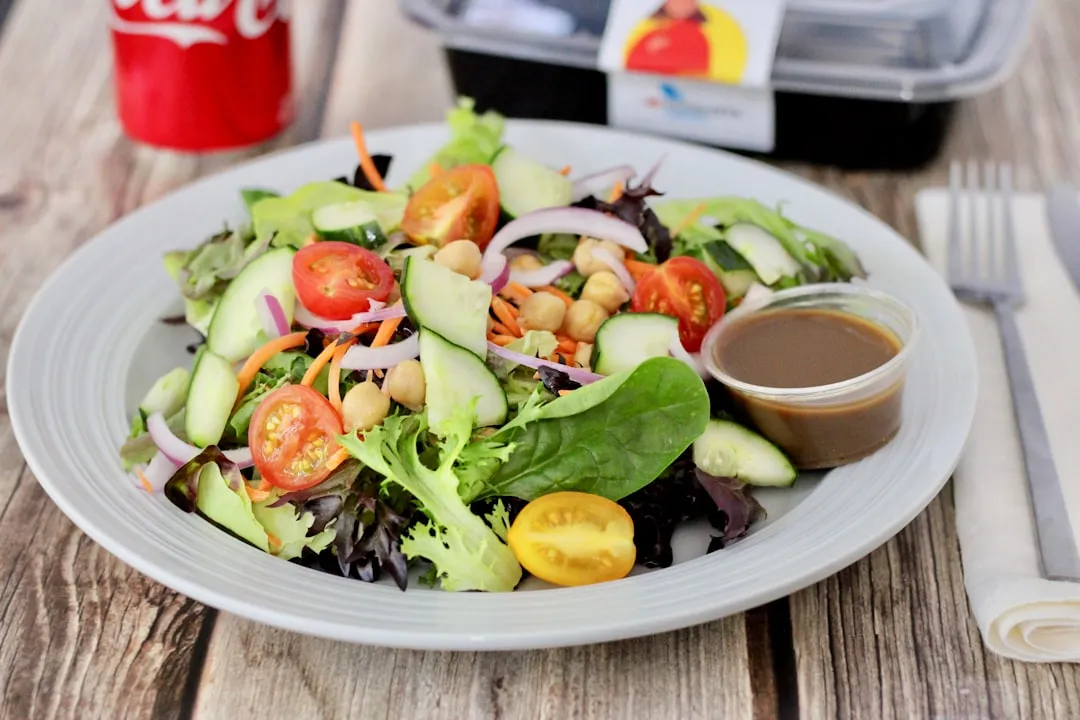 1. Bagged Salad and Pre Cut Leafy Greens (Image Credits: Unsplash)
