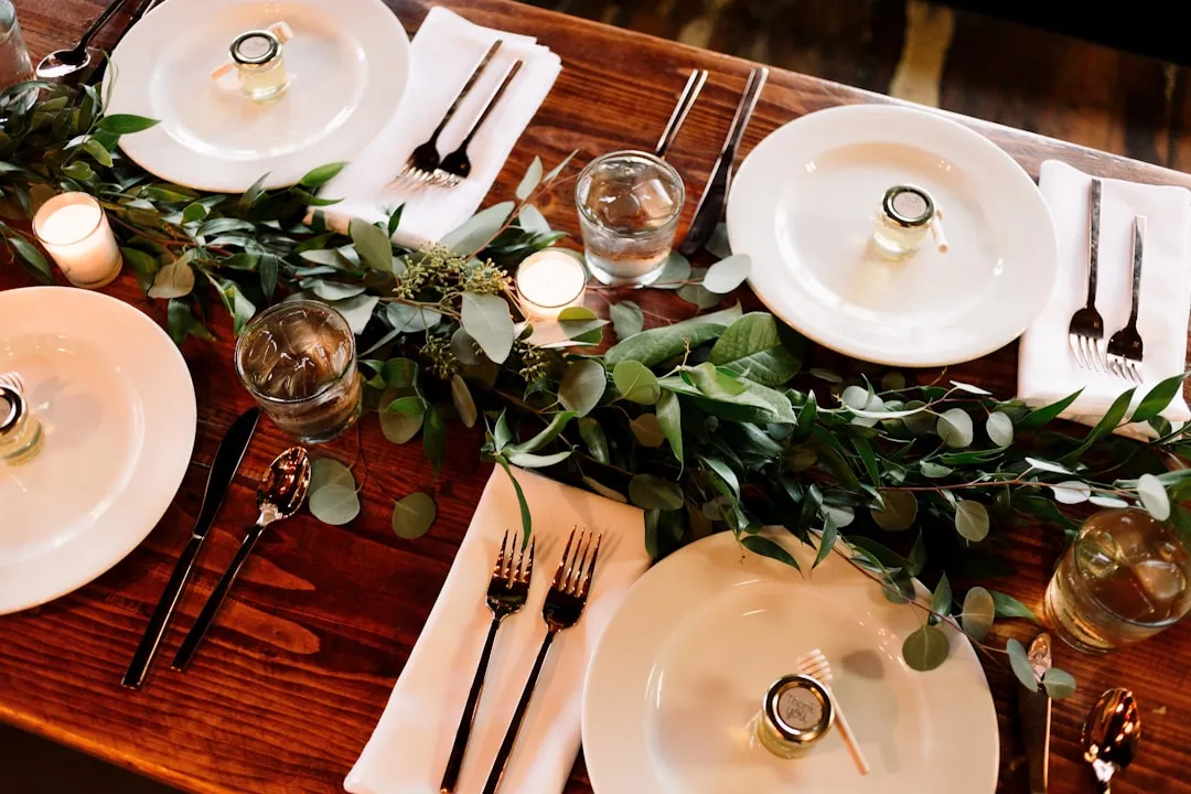 Cutlery Confusion: Mixing Up Left and Right (Image Credits: Unsplash)