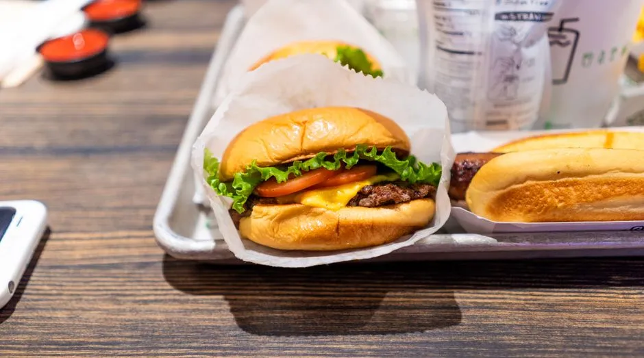 6. Shake Shack ShackBurger (Image Credits: Pexels)