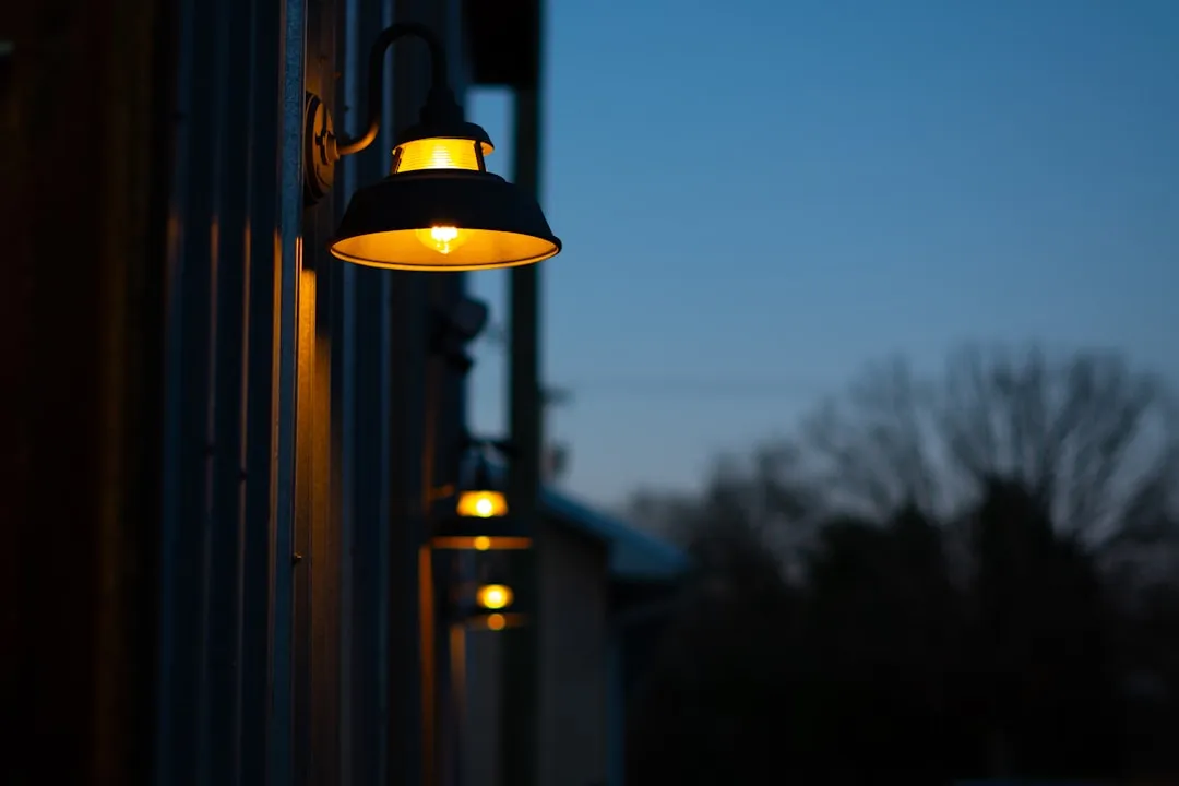 Porch Lighting: The Detail That Works Around the Clock (Image Credits: Unsplash)