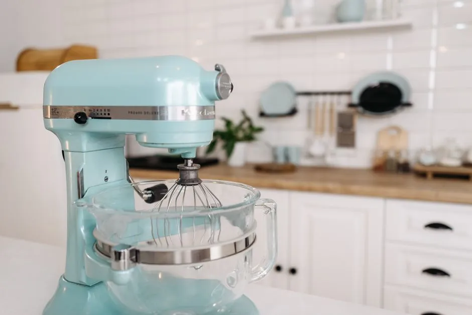 5. Pre-1986 KitchenAid Stand Mixers (Image Credits: Pexels)