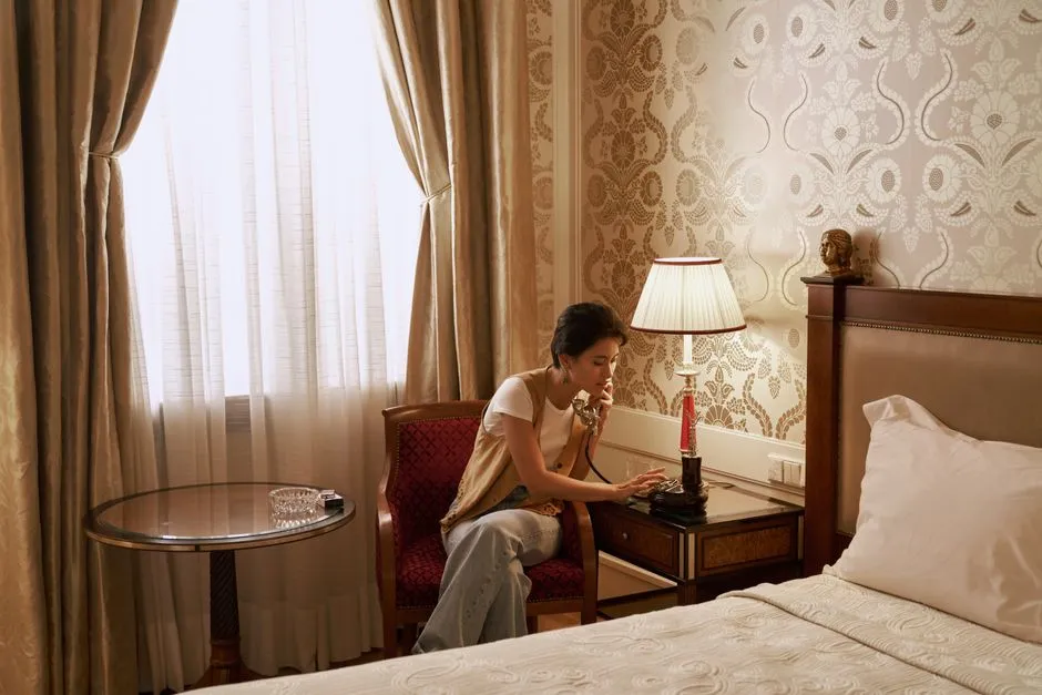 How Scammers Get Through to Your Room (Image Credits: Pexels)
