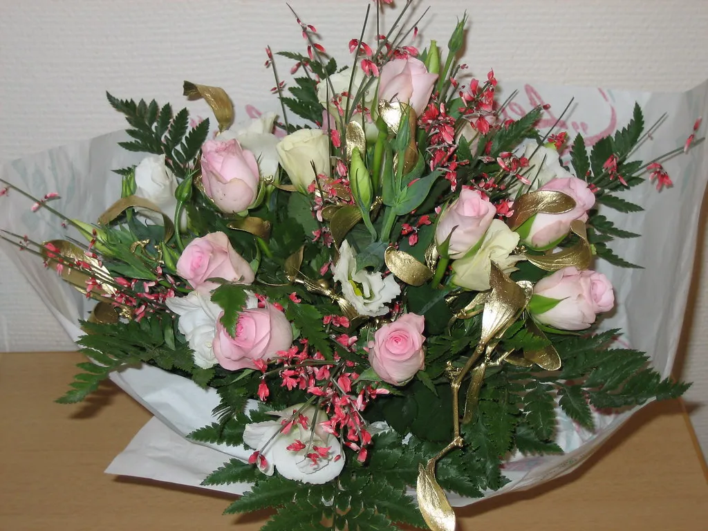 9. Flowers Offer Comfort During Difficult Times (ralpe, Flickr, CC BY-SA 2.0)