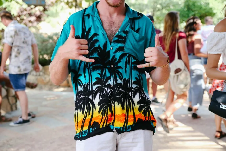 3. The Tourist: Loud Shirt, Socks With Sandals (Image Credits: Pexels)