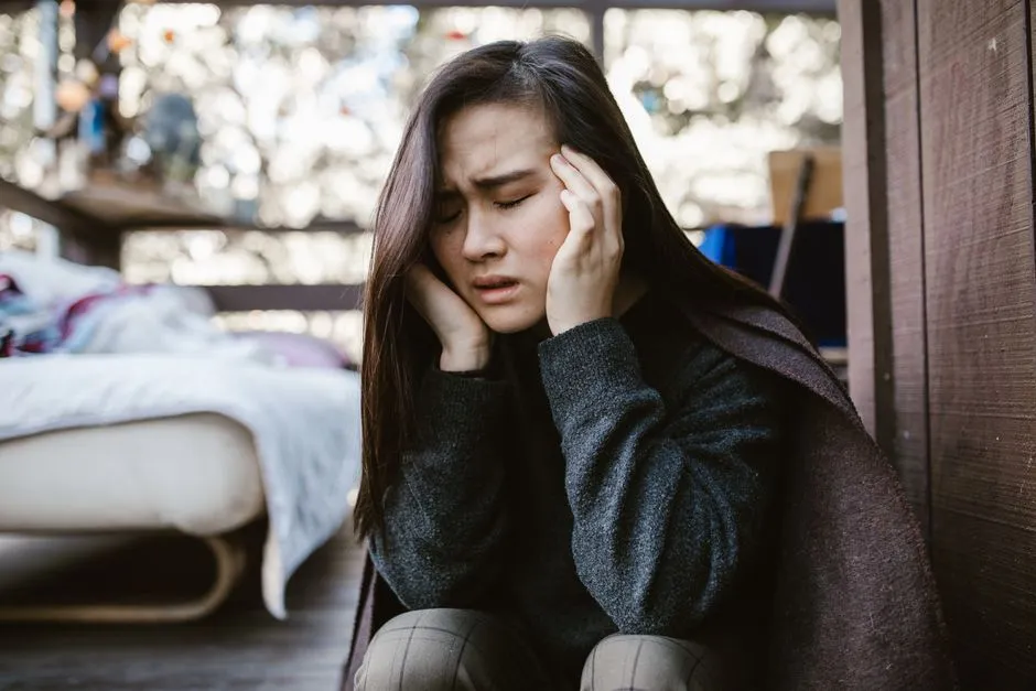 Unmet Weekend Expectations Make It Worse (Image Credits: Pexels)