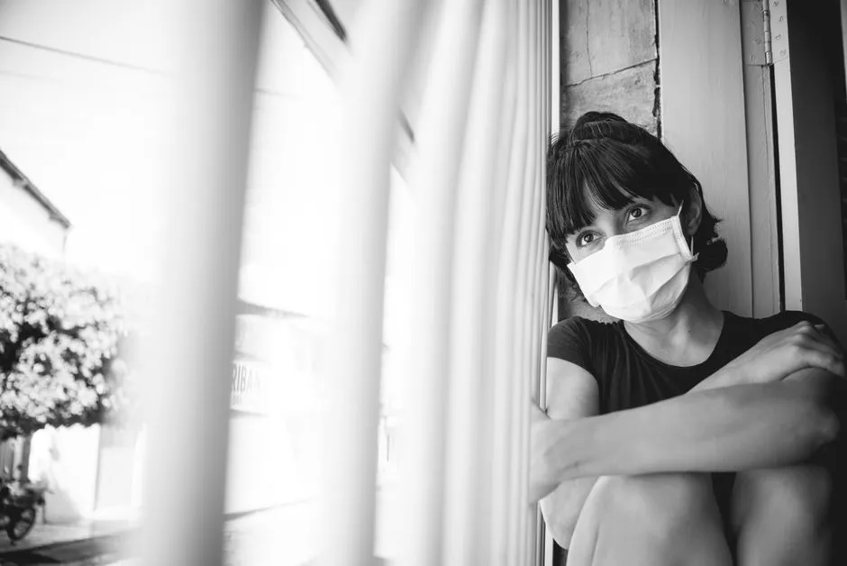6. Social Withdrawal and Emotional Changes (Image Credits: Pexels)