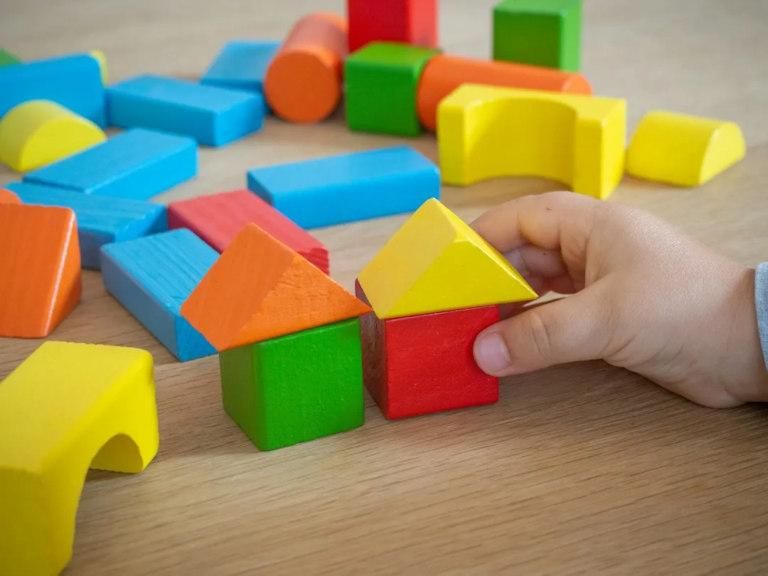 Unstructured Free Play vs. Scheduled Enrichment (Image Credits: Unsplash)