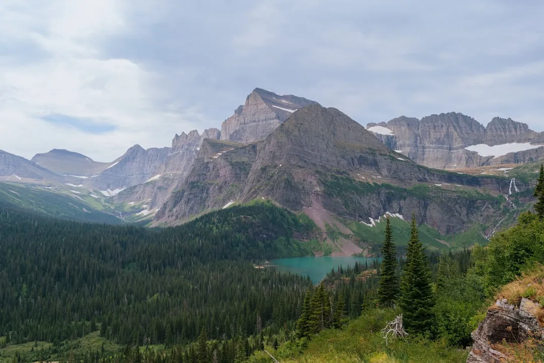 Grinnell Glacier - The Face of Loss (Image Credits: Unsplash)