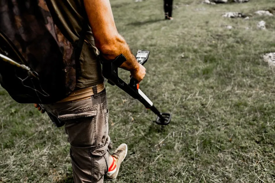 The Challenge of Iron-Heavy Homestead Sites (Image Credits: Pexels)