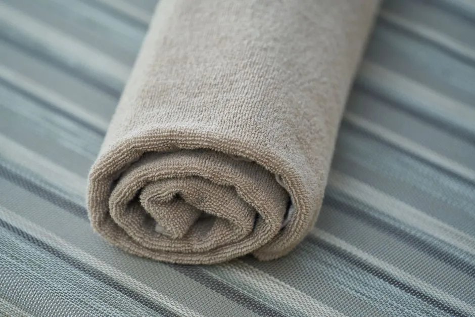 4. You're Not Matching Your Fold to Your Storage Space (Image Credits: Pexels)