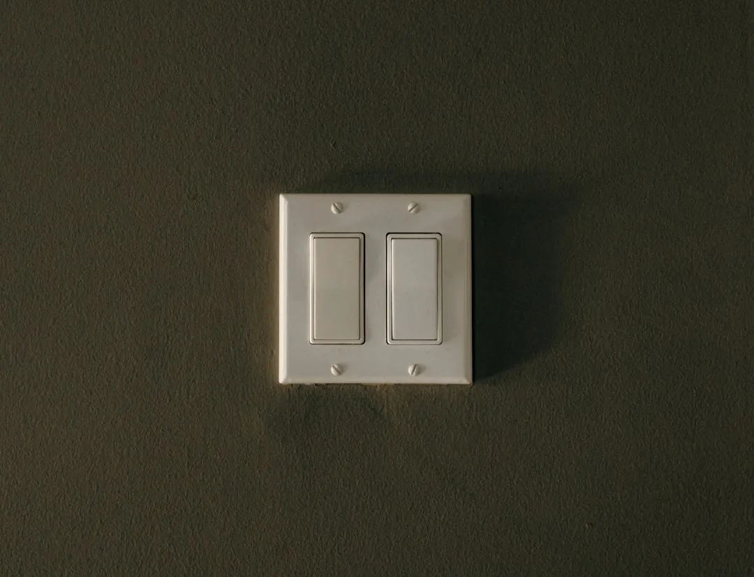 Drywall Changed Everything (Image Credits: Unsplash)