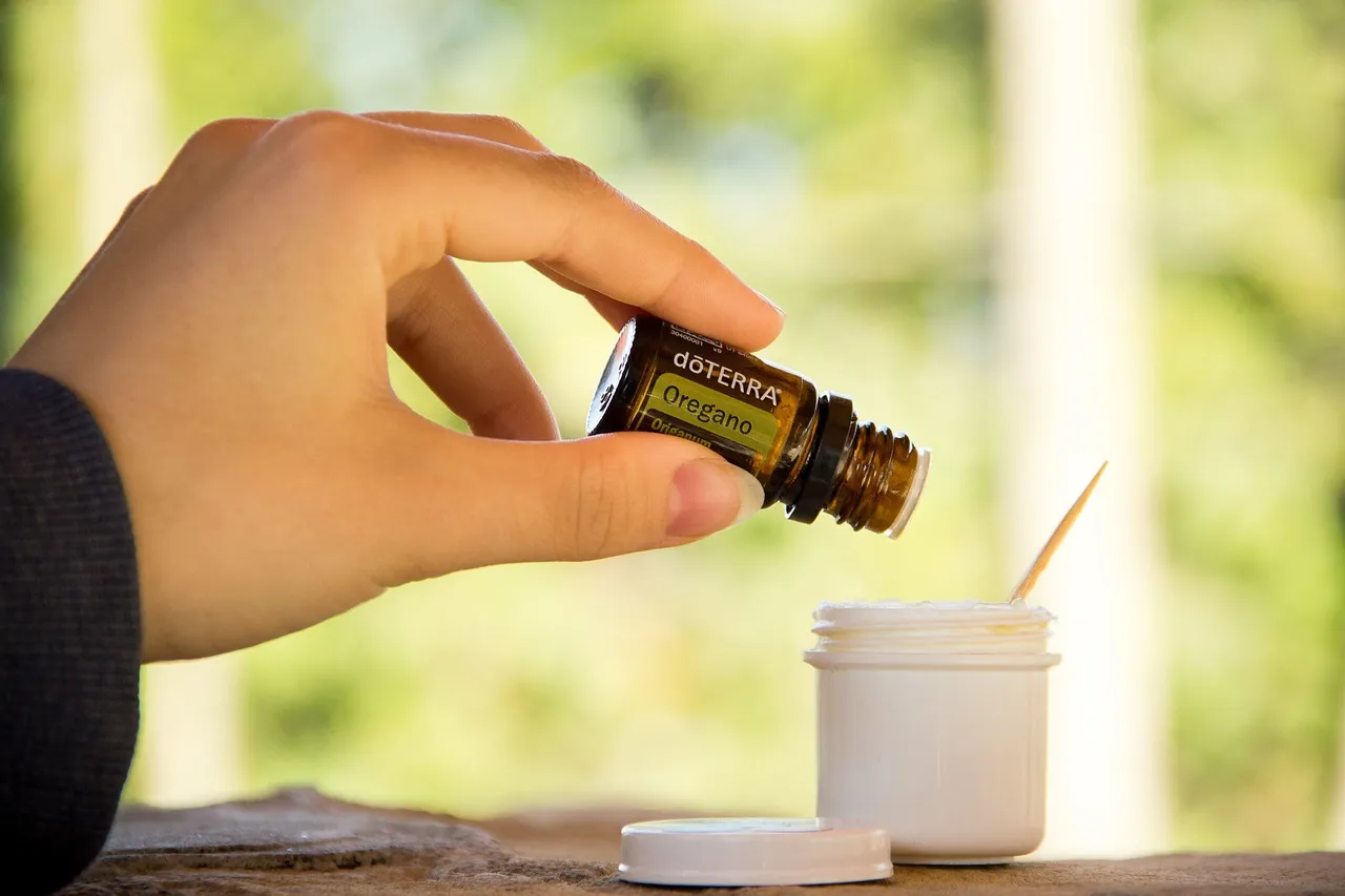 4. Oregano: Carvacrol and Fire Ant Repellency Backed by Science (Image Credits: Pixabay)