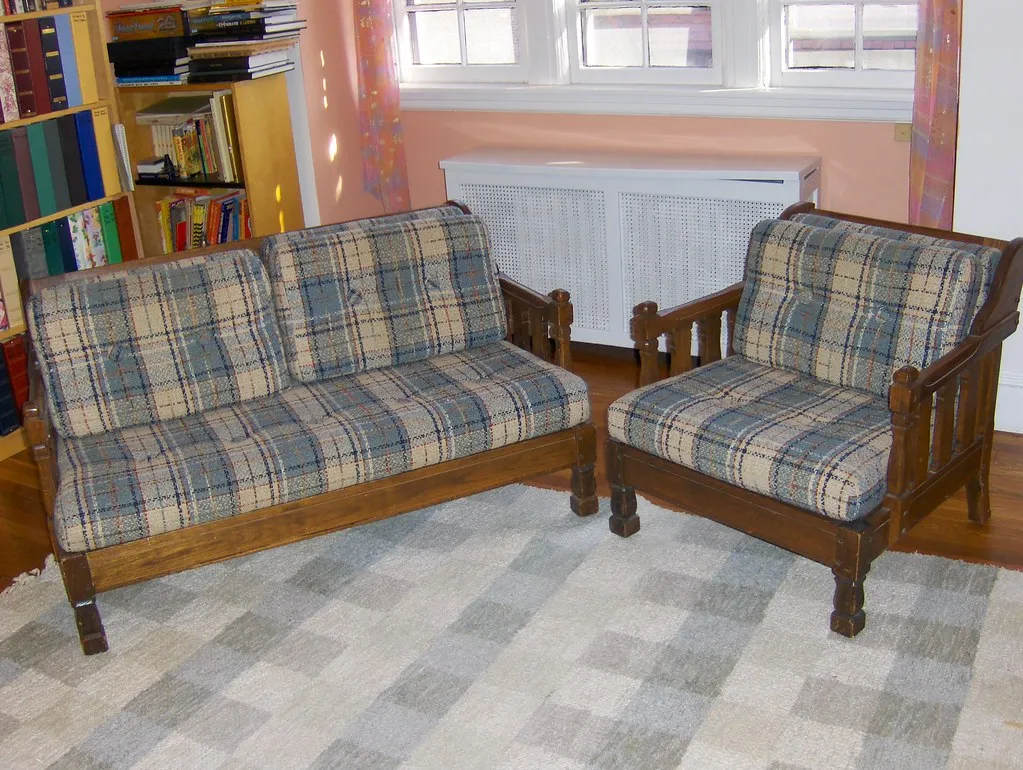 Why New Furniture Online Has Quietly Gotten Worse (Joe Shlabotnik, Flickr, CC BY 2.0)
